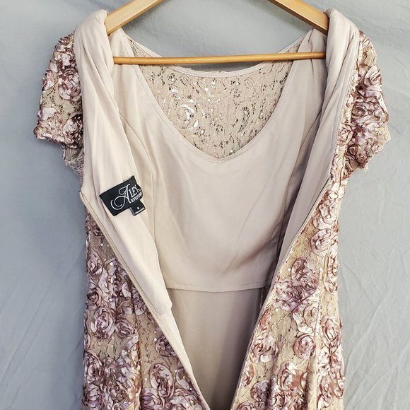 Alex Evenings Champagne Sequin Rose Gown - Picture 5 of 11